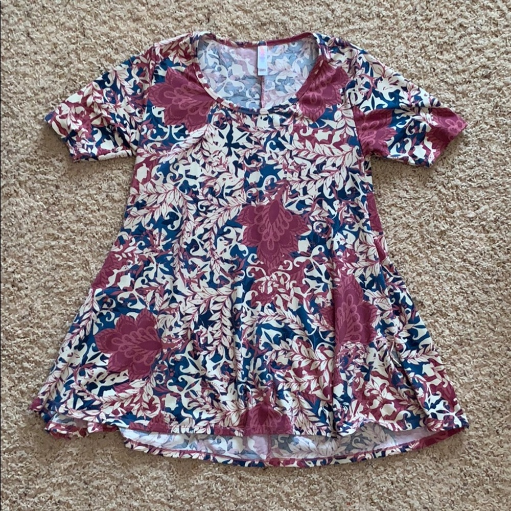 XXS LulaRoe Perfect Tee